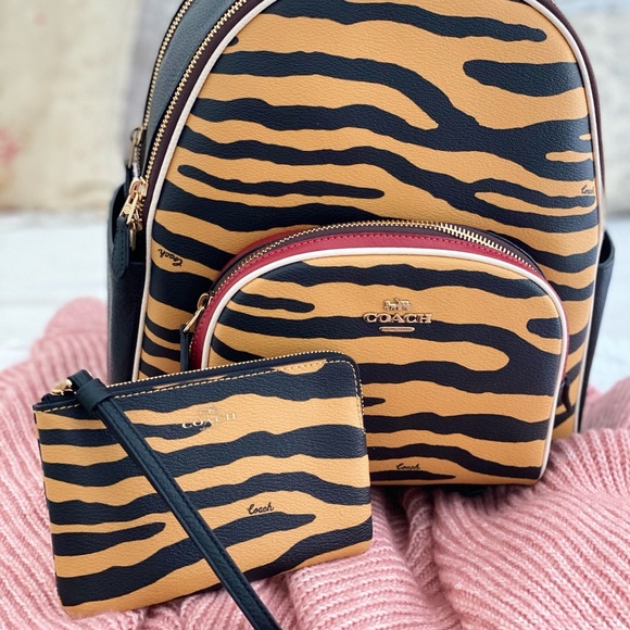 🆕 COACH | Backpack Tiger Print & Tiger Wristlet Bundle - Picture 2 of 16